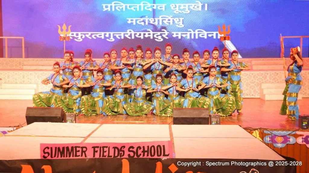 Students collaborating